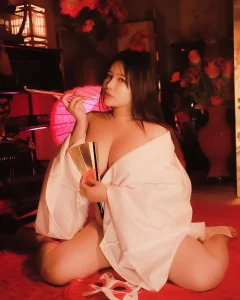 葉月美音の等身大フィギュア（ラブドール）